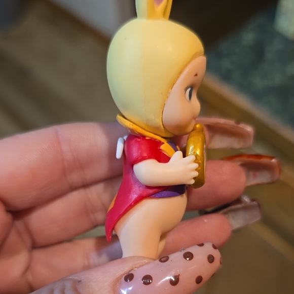 Alice N Wonderland White Rabbit Mini Figure - Picture 7 of 12
